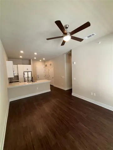 $1,400 | 111 Town Place, Unit 2610, Fairview, TX 75069