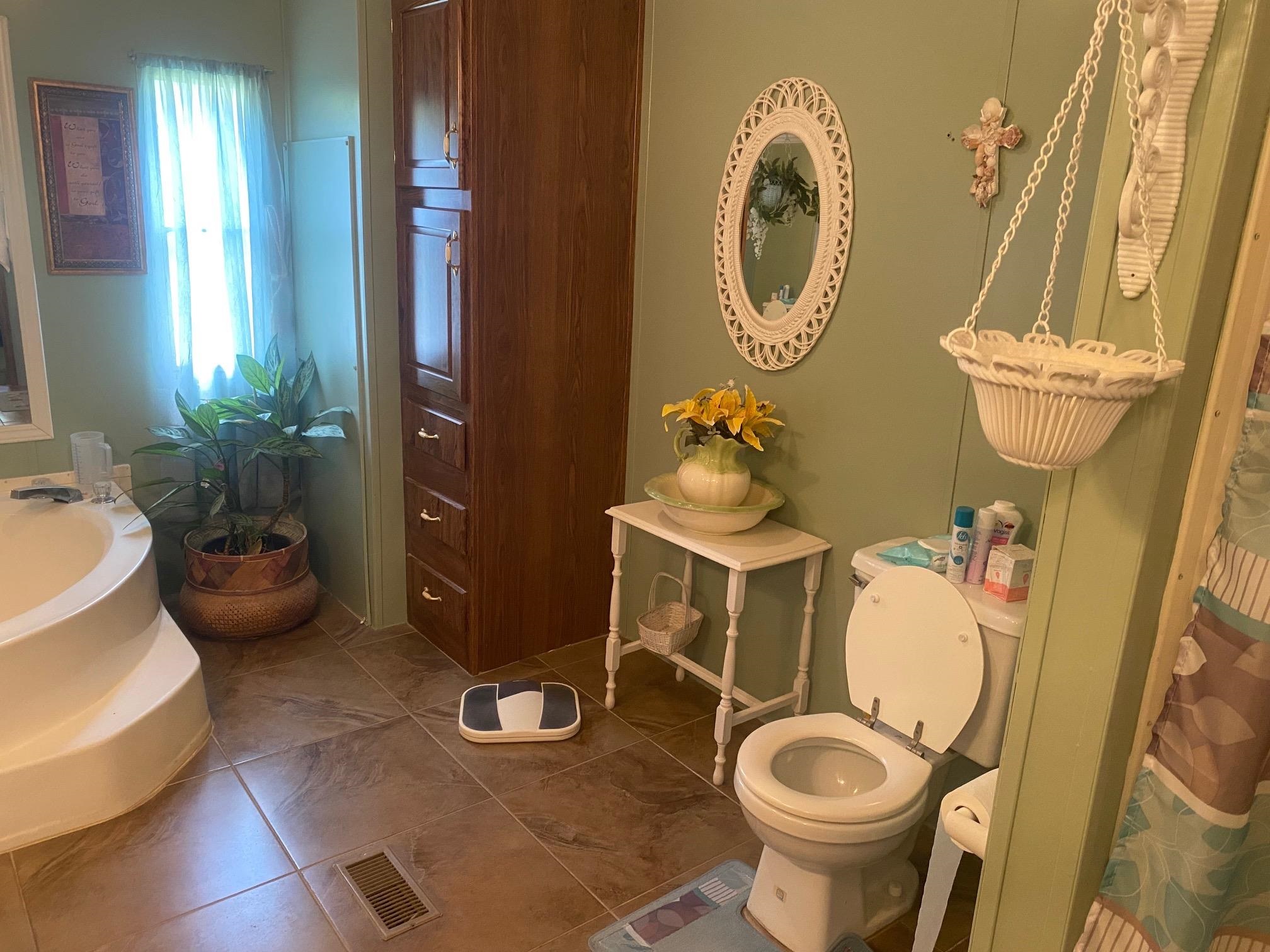 204 Swallow Circle Robertsdale, AL 36567 - Photo 12 of 17