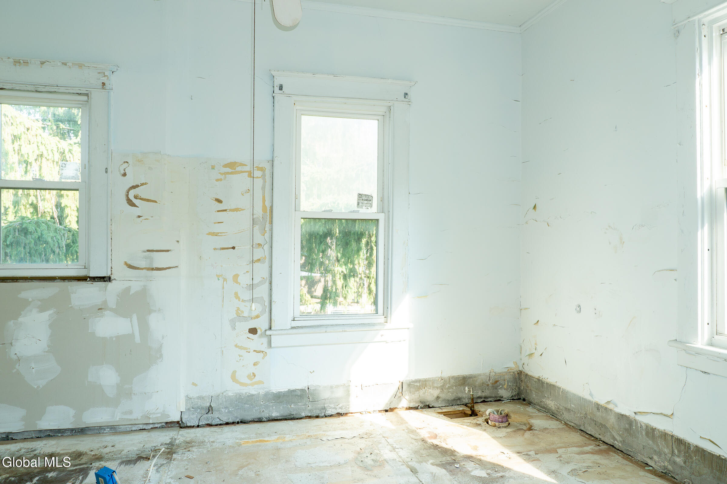 405 Bedford Road Schenectady, NY 12308 - Photo 8 of 10 _DSC3998