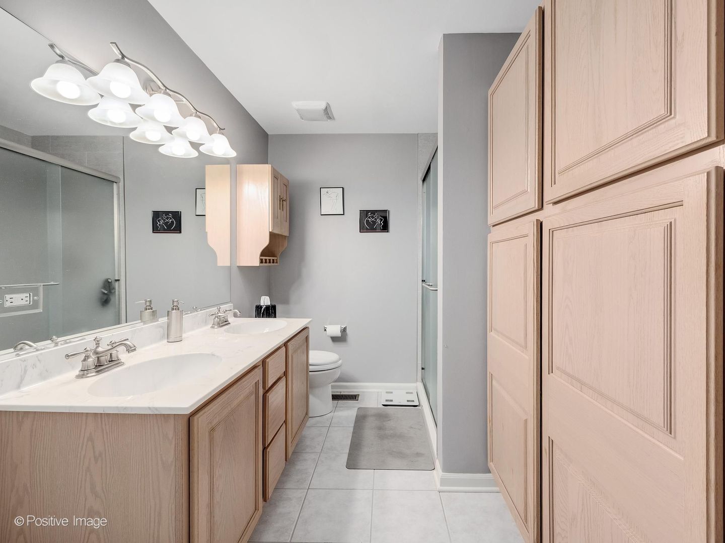 575 Adare Road Bartlett, IL 60103 - Photo 18 of 33 Gallery Image 18