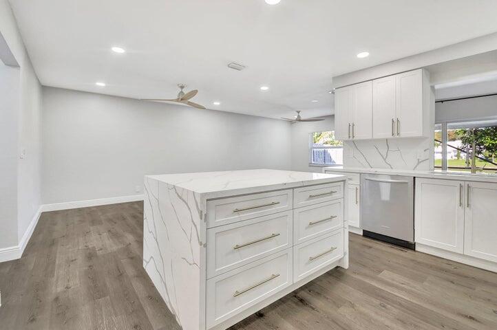 10104 Country Brook Road Boca Raton, FL 33428 - Photo 22 of 56 20250117022406066646000000-o