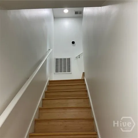 $2,200 | 545 Berrien Street, Unit I, Savannah, GA 31401