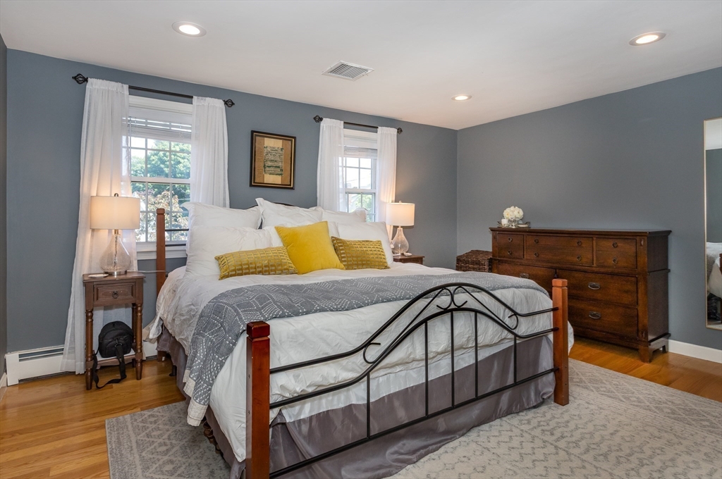 81 Assabet Road Quincy, MA 02169 - Photo 11 of 36