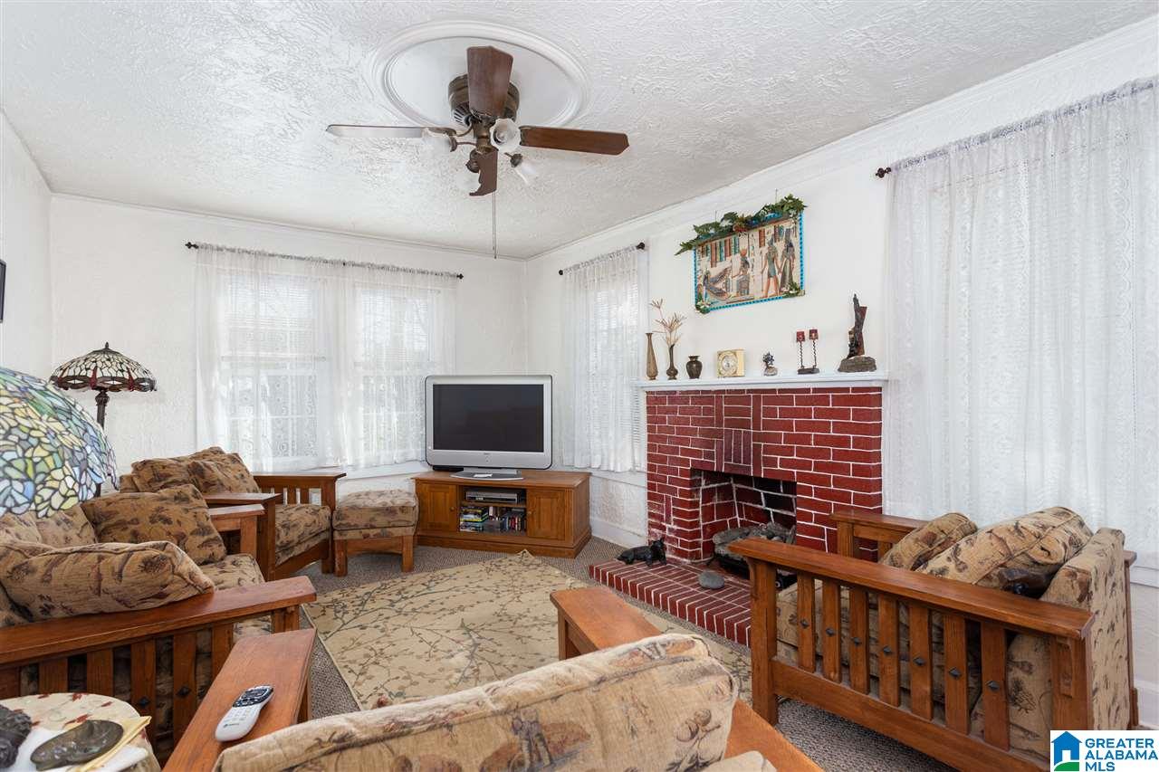 903 Blue Ridge Drive Anniston, AL 36207 - Photo 3 of 47