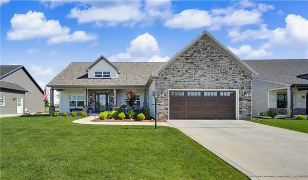 $554,900 | 2838 East Stone Creek Boulevard, Urbana, IL 61802