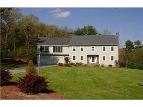 15 Millstone Road Windham, NH 03087 - Photo 2 of 5