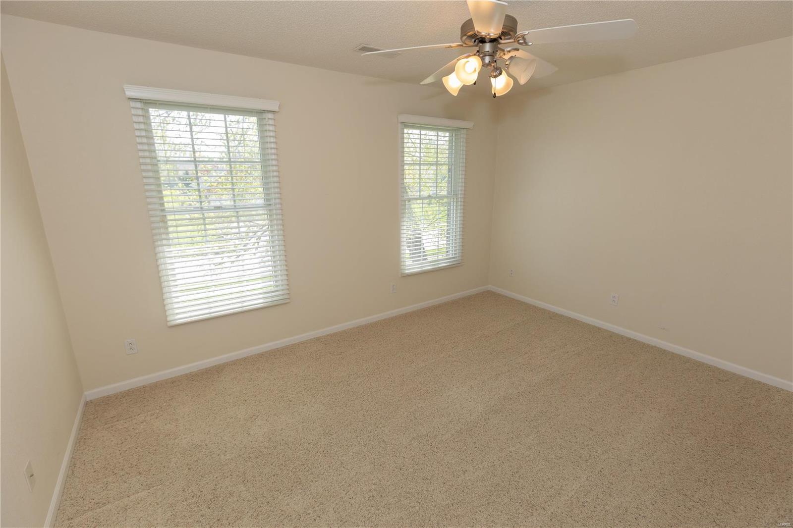 1711 Clover Ridge Columbia, IL 62236 - Photo 13 of 29 Gallery Image 13