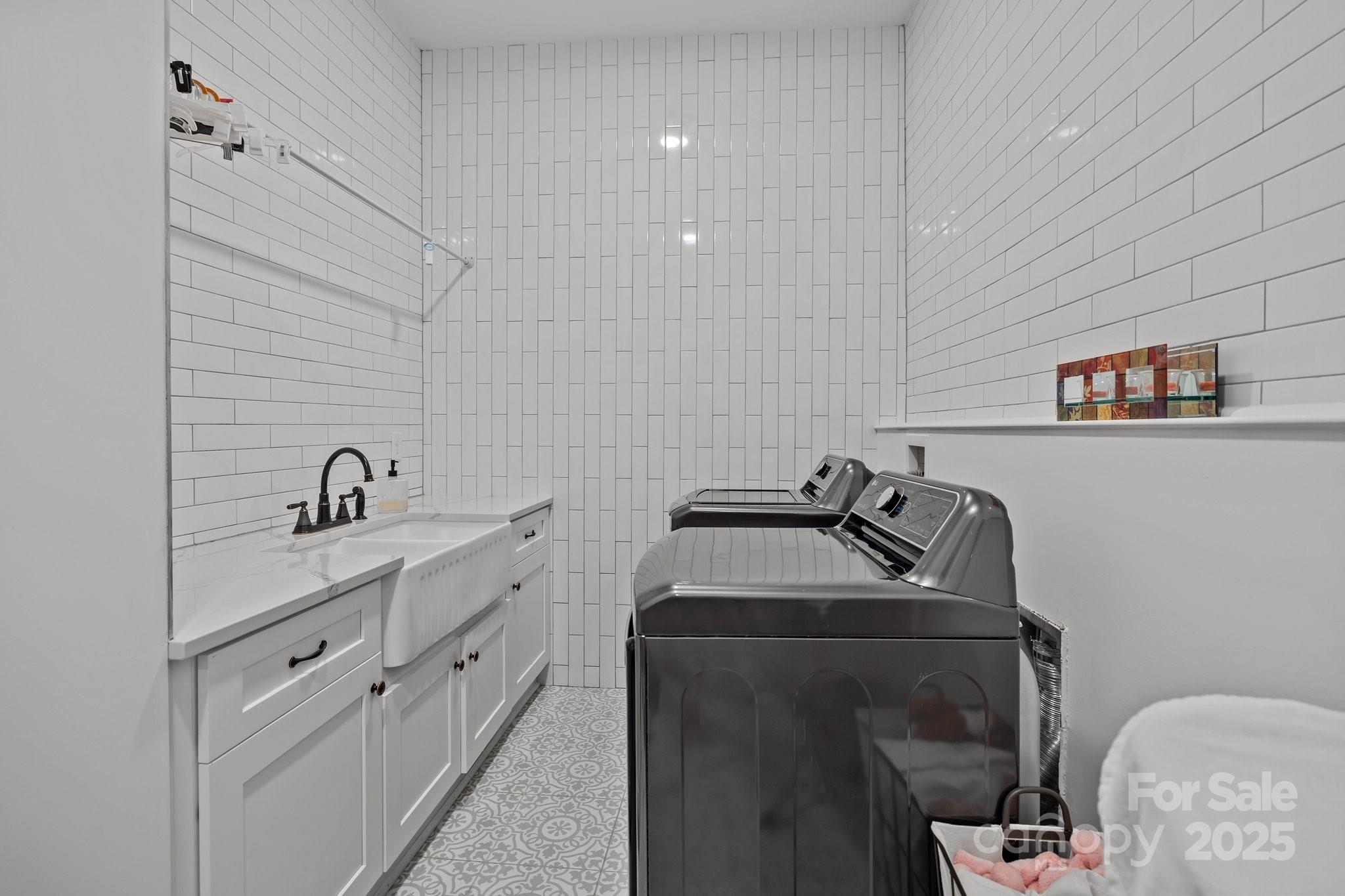 2117 Middlebridge Court Fort Mill, SC 29715 - Photo 20 of 48