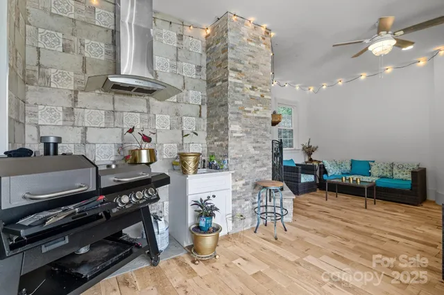 $899,000 | 2117 Middlebridge Court, Fort Mill, SC 29715