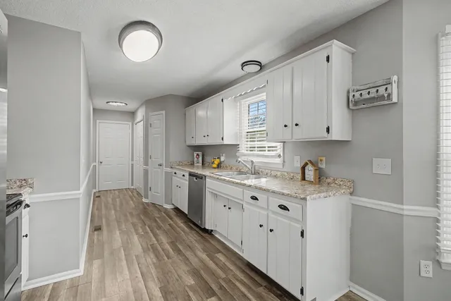 $355,000 | 723 Hogan Drive, Murfreesboro, TN 37128