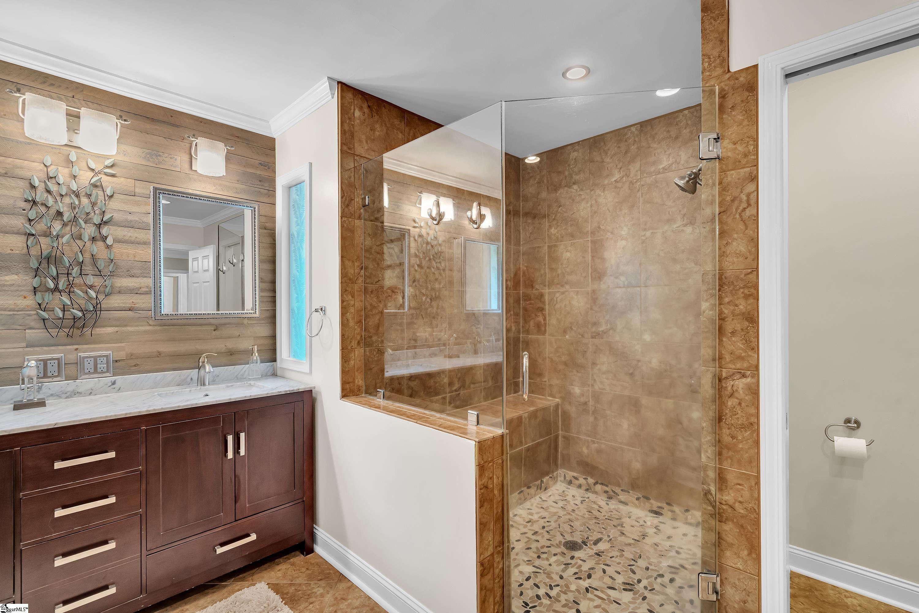 129 Greybridge Road Pelzer, SC 29669 - Photo 17 of 36