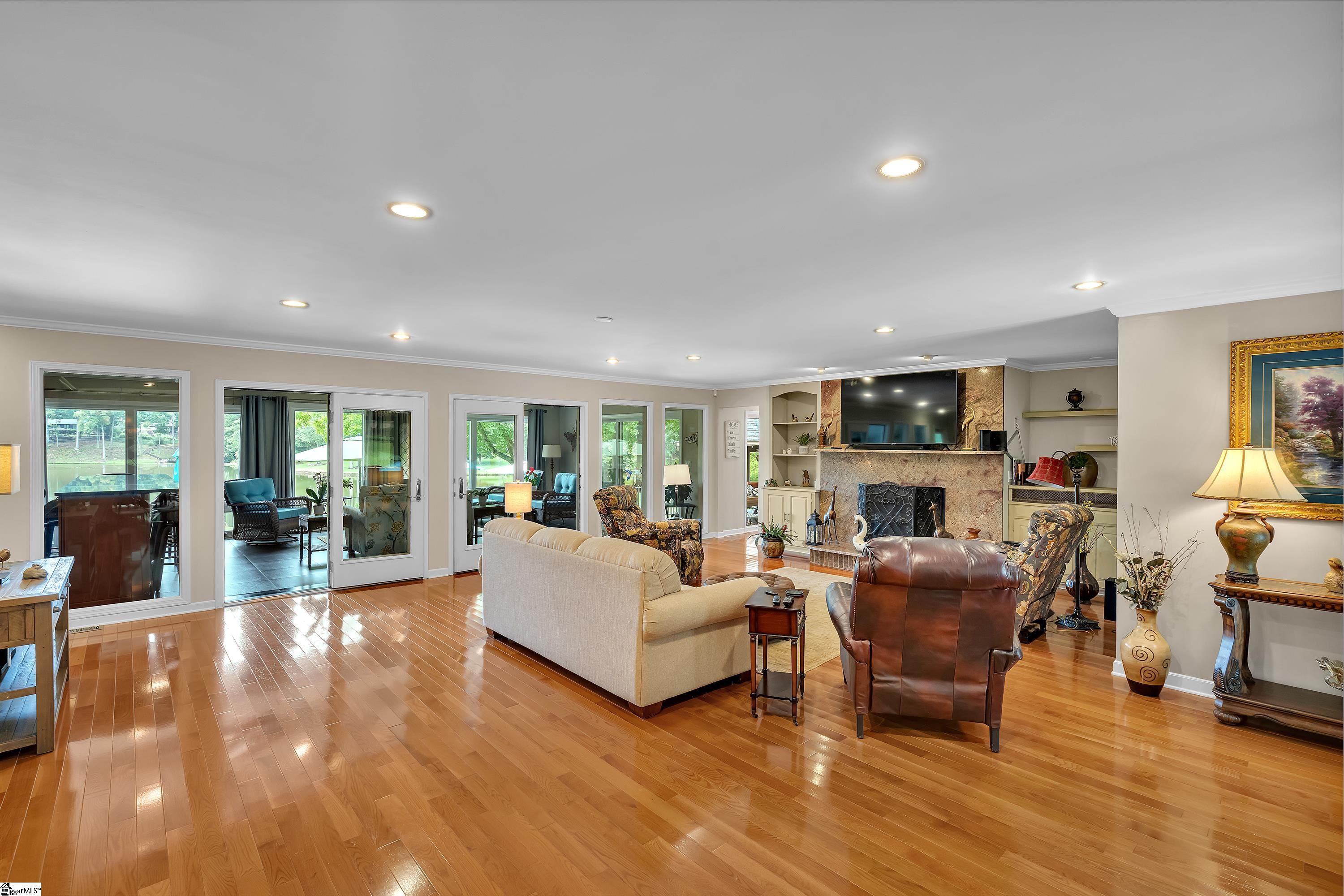 129 Greybridge Road Pelzer, SC 29669 - Photo 7 of 36