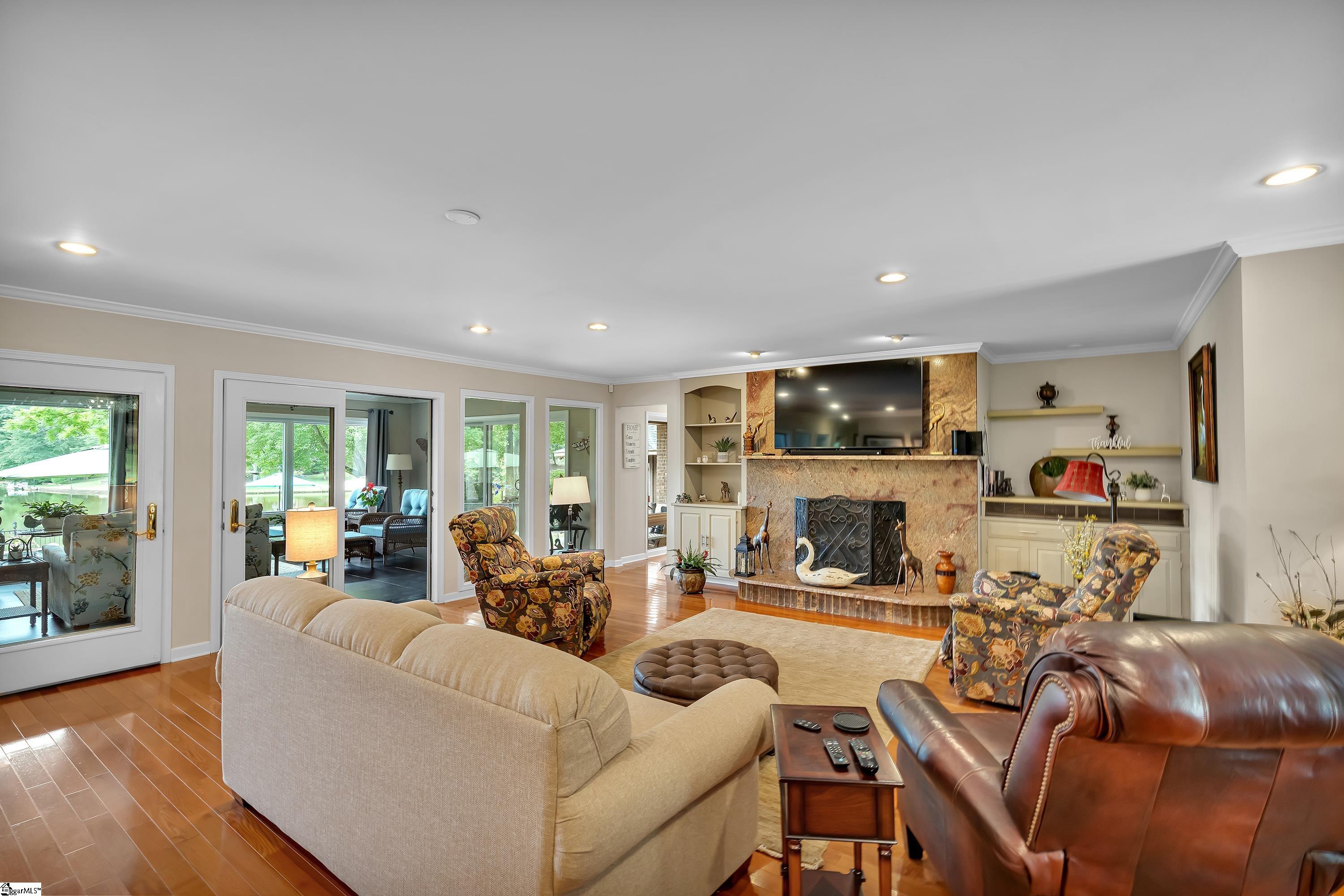 129 Greybridge Road Pelzer, SC 29669 - Photo 8 of 36