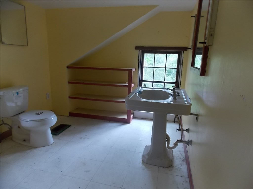 120 Skunk Hill Road Exeter, RI 02822 - Photo 4 of 19