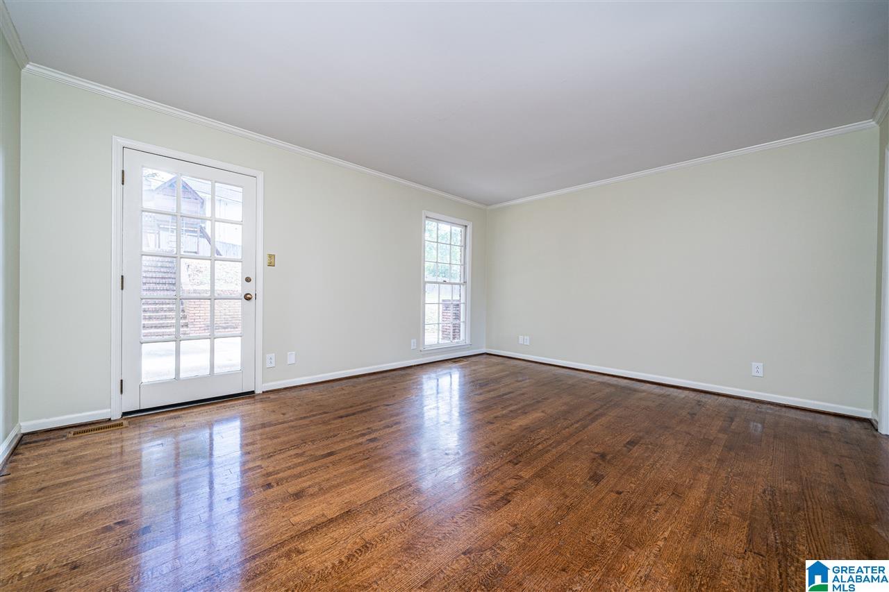 3872 Spring Valley Road Birmingham, AL 35223 - Photo 7 of 42
