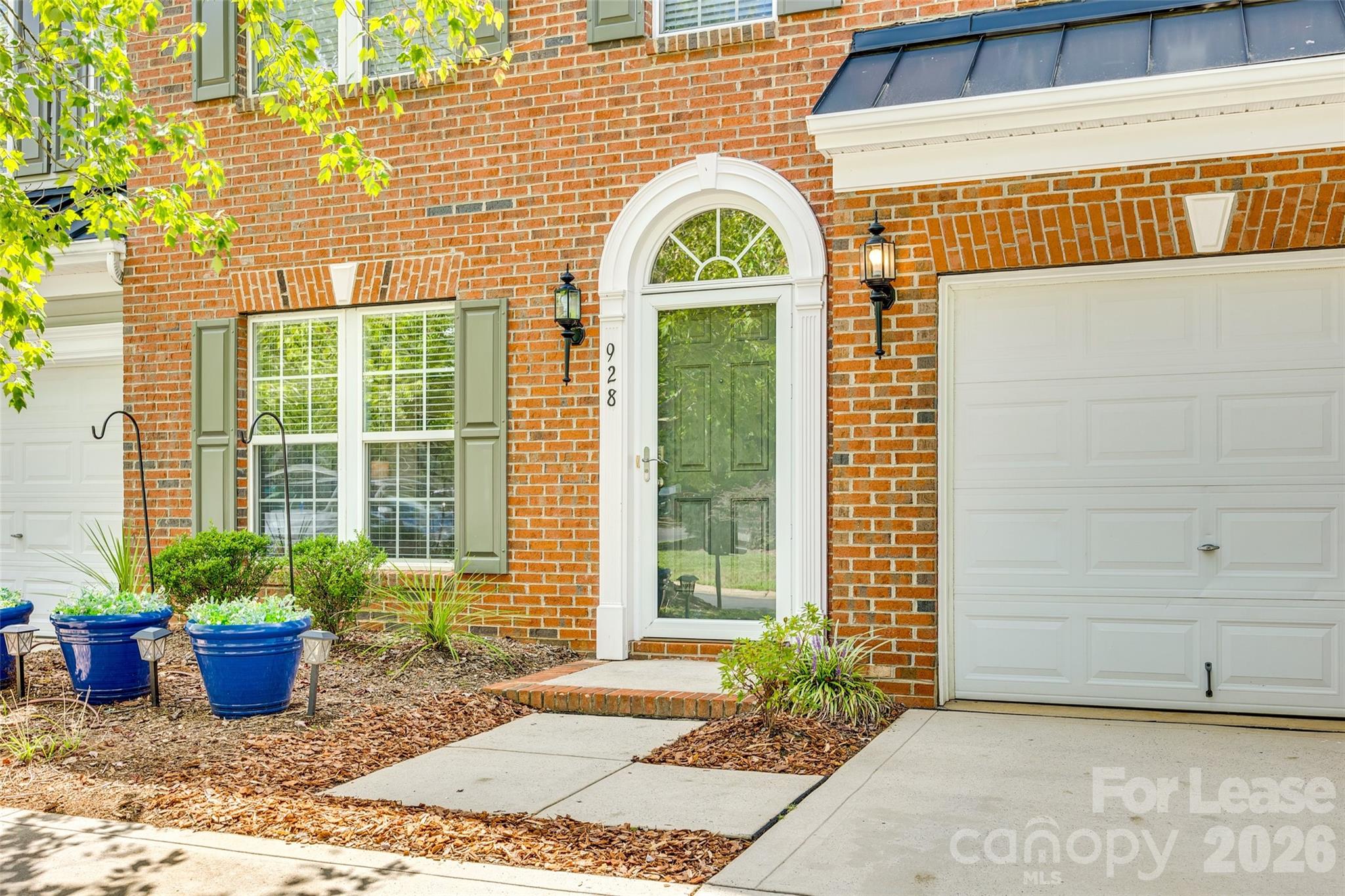 928 Kite Drive Fort Mill, SC 29715 - Photo 2 of 38