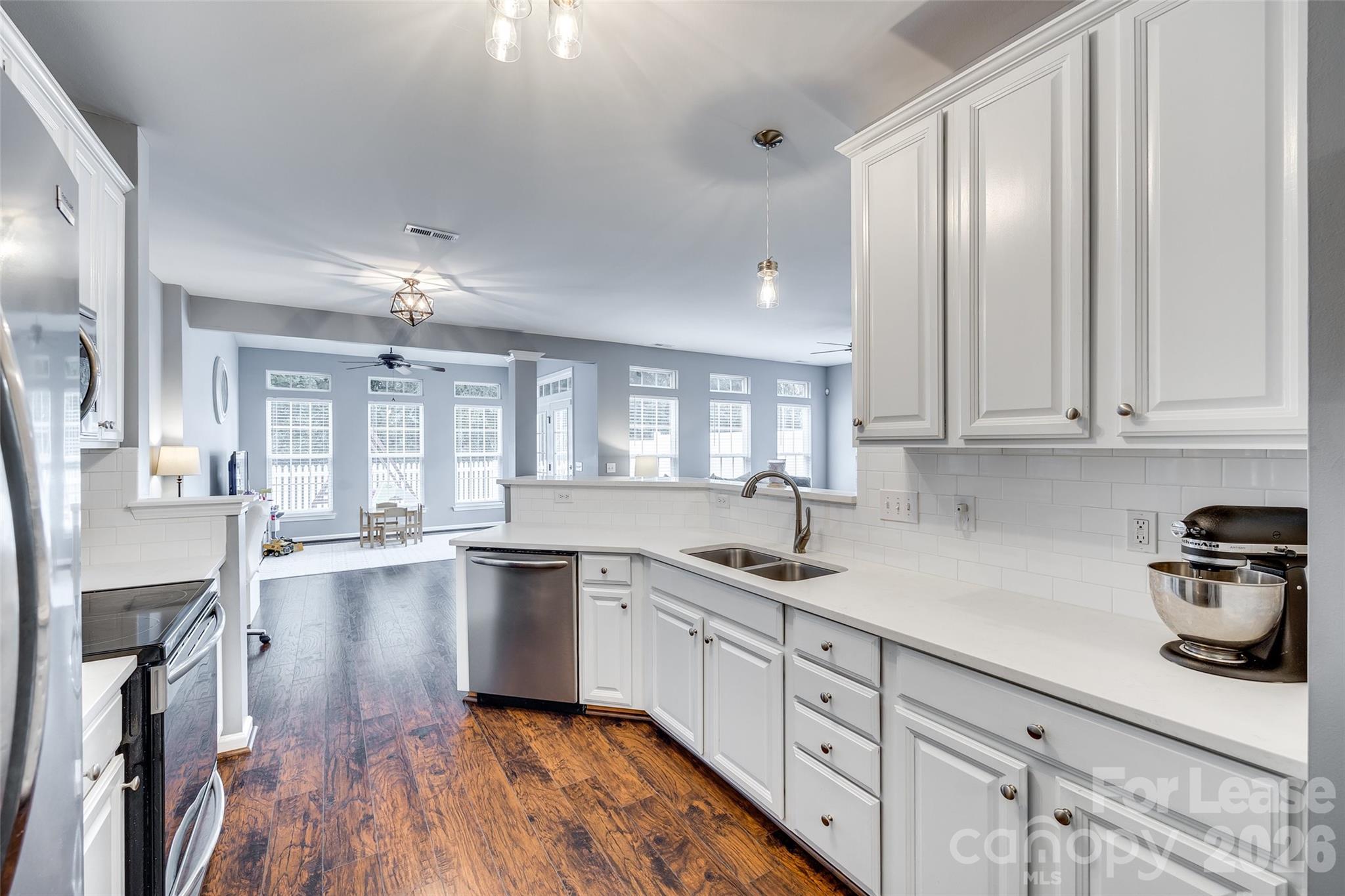 928 Kite Drive Fort Mill, SC 29715 - Photo 8 of 38