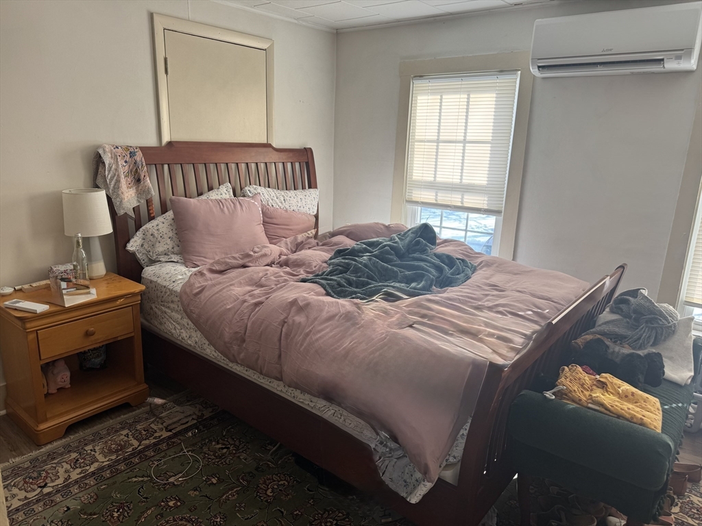 33 Bridge Street Amherst, MA 01002 - Photo 11 of 32