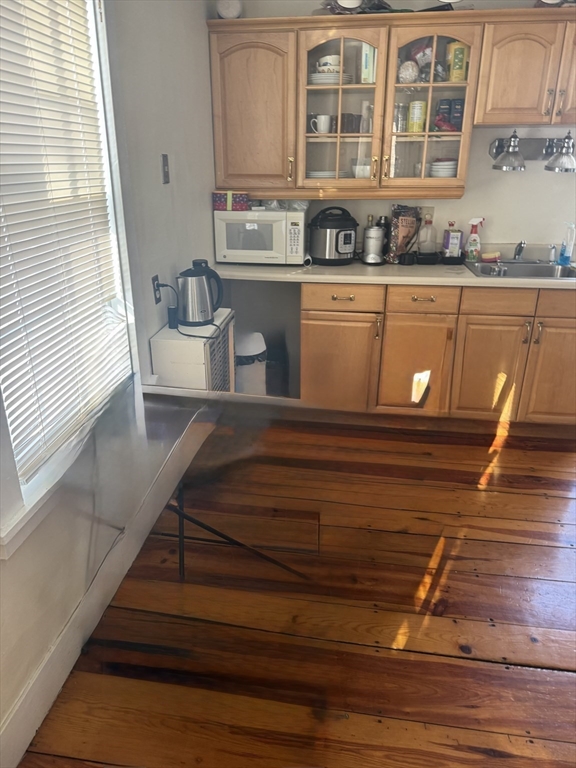 33 Bridge Street Amherst, MA 01002 - Photo 13 of 32