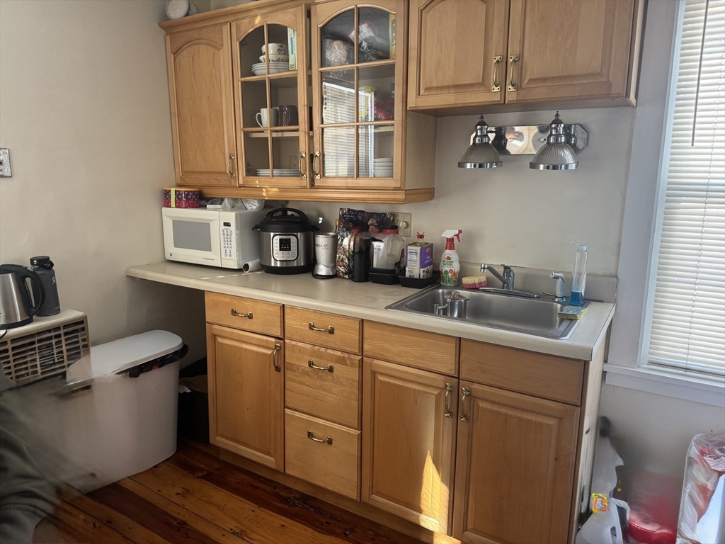 33 Bridge Street Amherst, MA 01002 - Photo 14 of 32