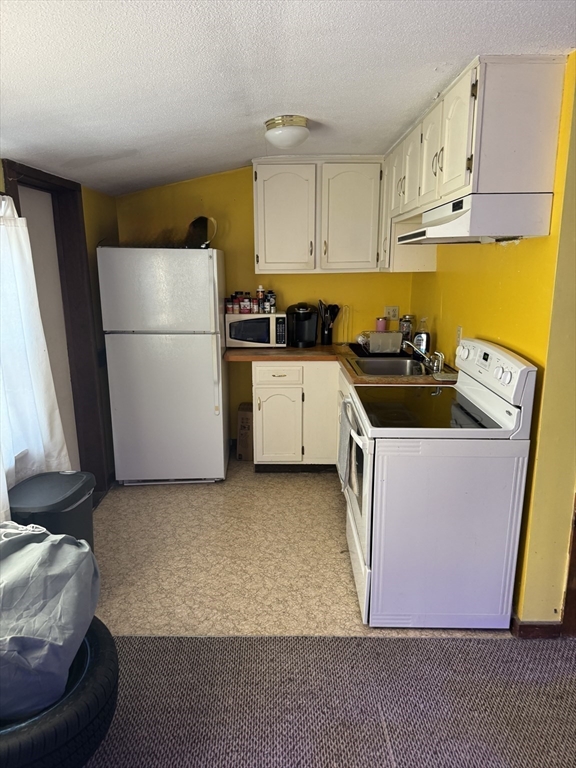 33 Bridge Street Amherst, MA 01002 - Photo 18 of 32