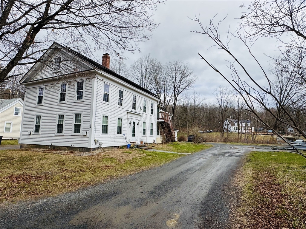 33 Bridge Street Amherst, MA 01002 - Photo 2 of 32