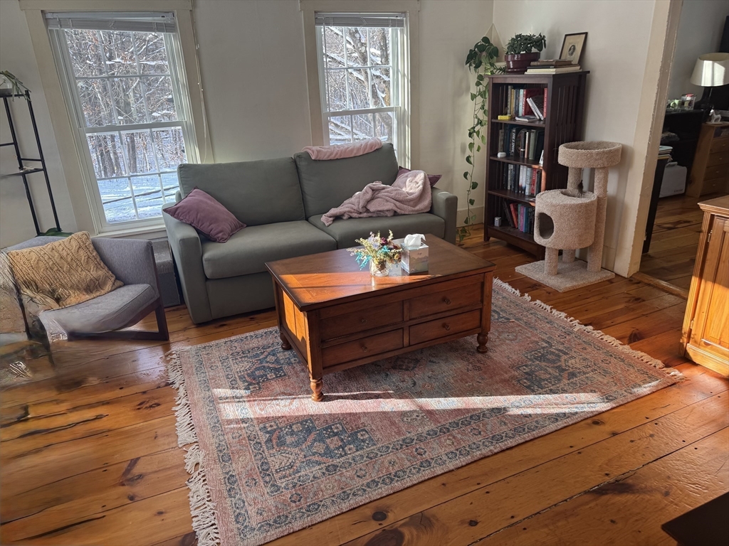 33 Bridge Street Amherst, MA 01002 - Photo 4 of 32