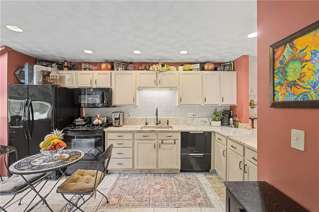 5 Wake Robin Road, Unit 3004 Lincoln, RI 02865 - Photo 9 of 40