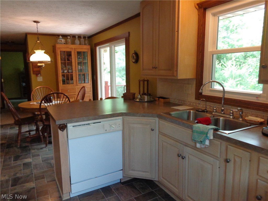 1722 Ridge Road Northwest Bolivar, OH 44612 - Photo 11 of 28 Gallery Image 11