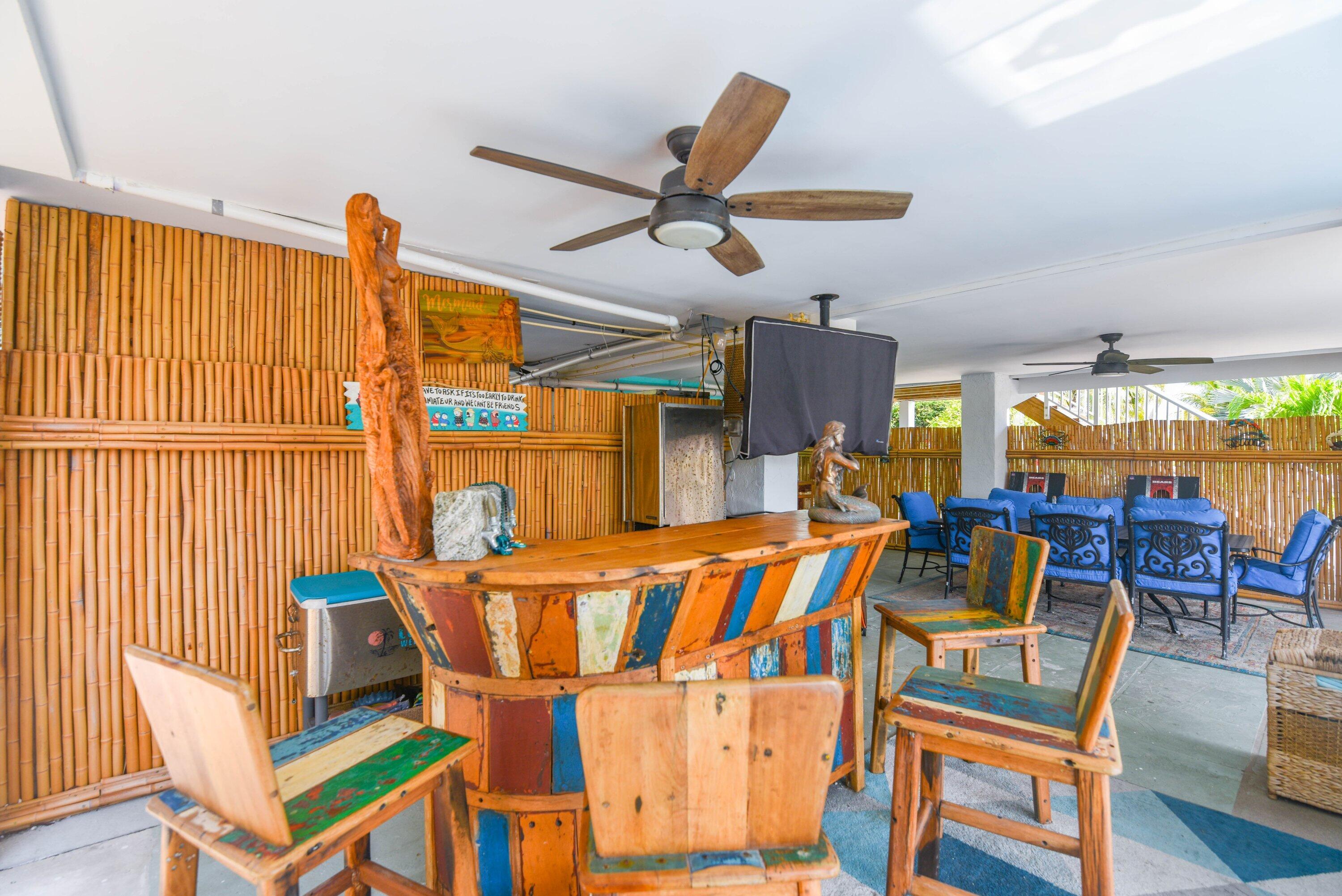 570 La Fitte Road, Unit NONE Summerland Key, FL 33042 - Photo 13 of 52 Pool Bar