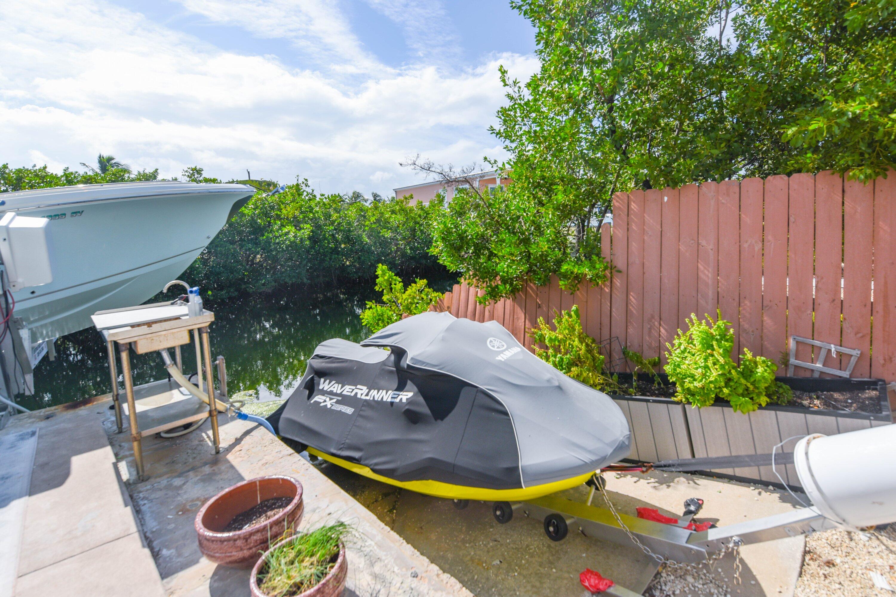 570 La Fitte Road, Unit NONE Summerland Key, FL 33042 - Photo 24 of 52 Dockage