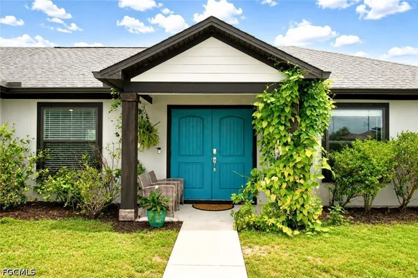 $315,000 | 5013 Dania Circle, LaBelle, FL 33935