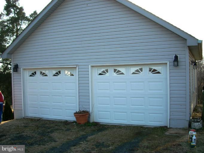 8650 Lees Ridge Road Warrenton, VA 20186 - Photo 5 of 17 Detached Garage w/Loft