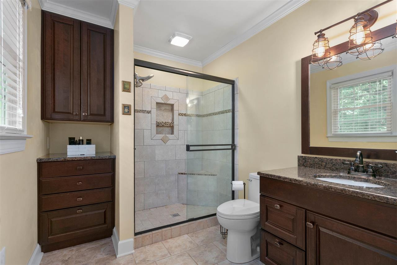 1904 Myron Drive Raleigh, NC 27607 - Photo 16 of 30 Owner's Bath