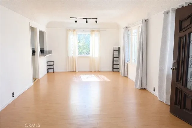 $3,350 | 1238 North Gardner Street, West Hollywood, CA 90046