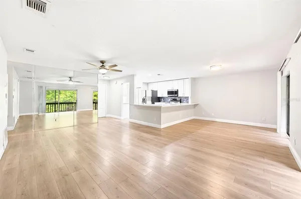 $275,000 | 600 Northern Way, Unit 302, Winter Springs, FL 32708
