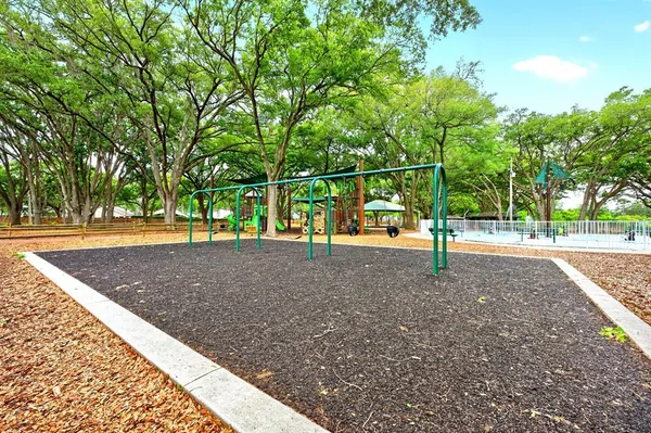 $275,000 | 600 Northern Way, Unit 302, Winter Springs, FL 32708