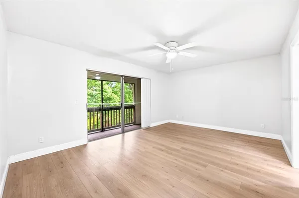 $275,000 | 600 Northern Way, Unit 302, Winter Springs, FL 32708