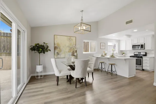 $799,999 | 13856 Jack Oak Lane, Lakeside, CA 92040