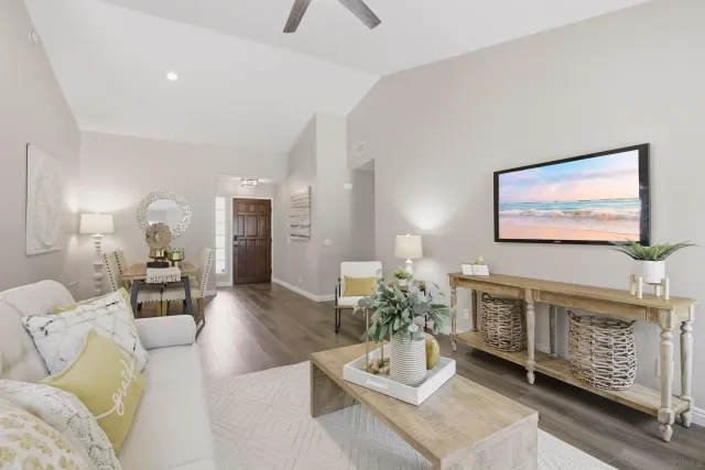 $799,999 | 13856 Jack Oak Lane, Lakeside, CA 92040