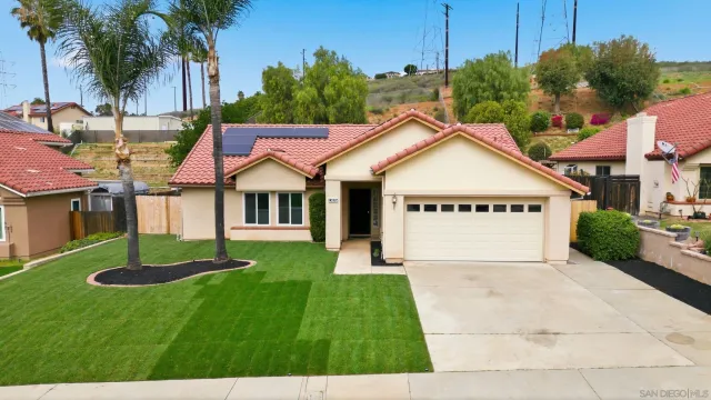 $799,999 | 13856 Jack Oak Lane, Lakeside, CA 92040