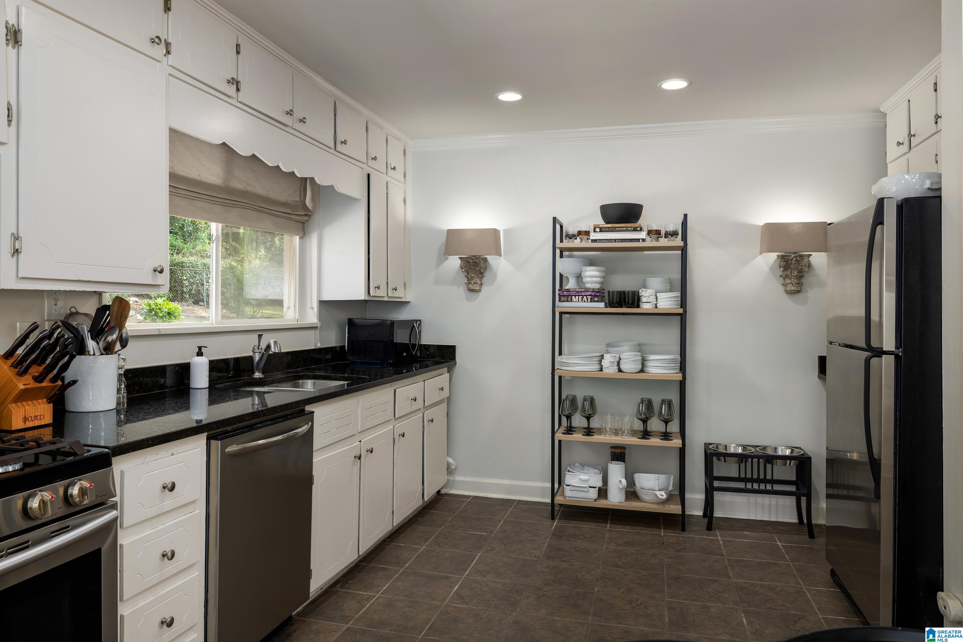 4308 Warren Road Birmingham, AL 35213 - Photo 22 of 49