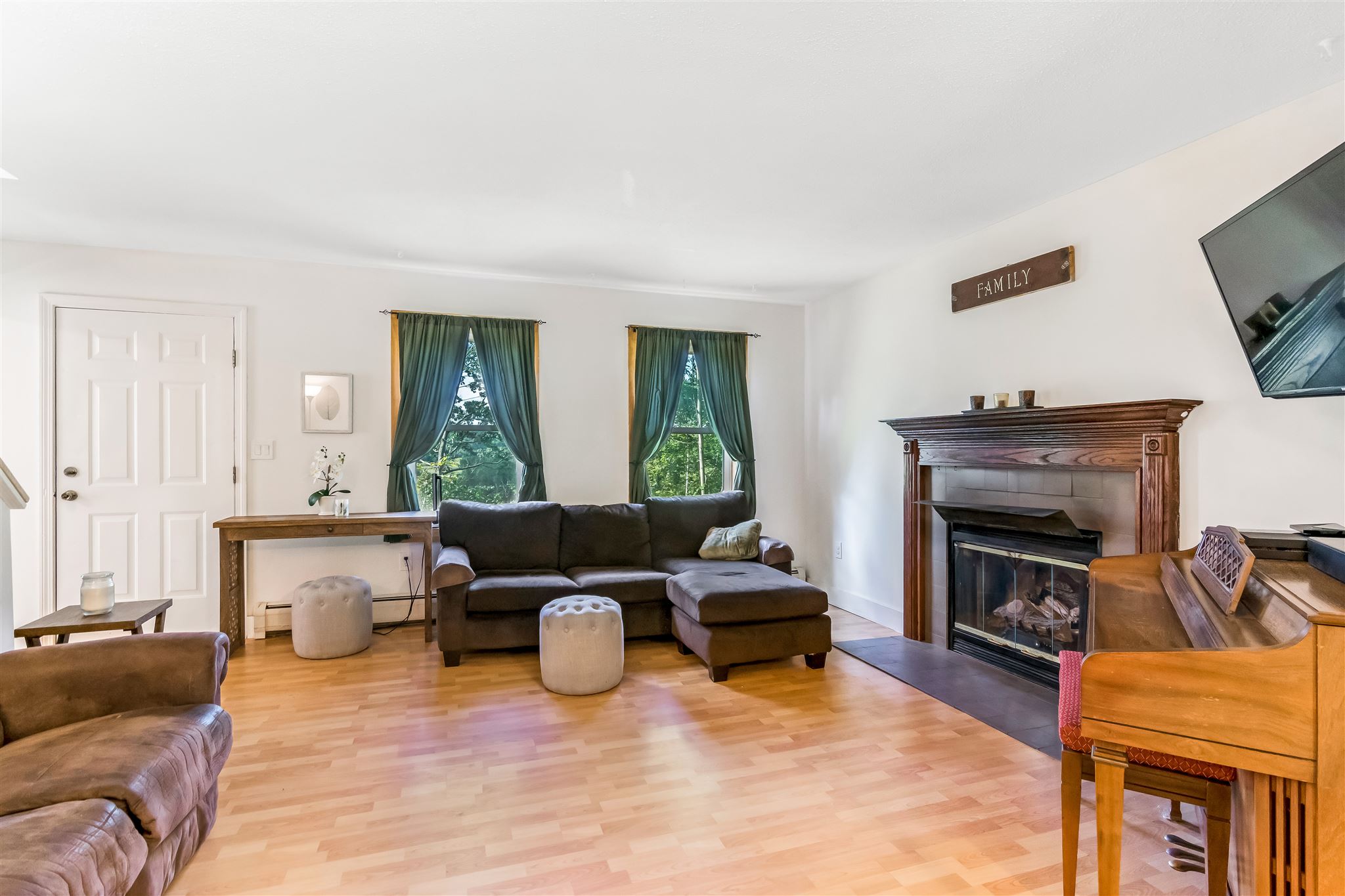 343 River Road Essex Junction, VT 05452 - Photo 11 of 33