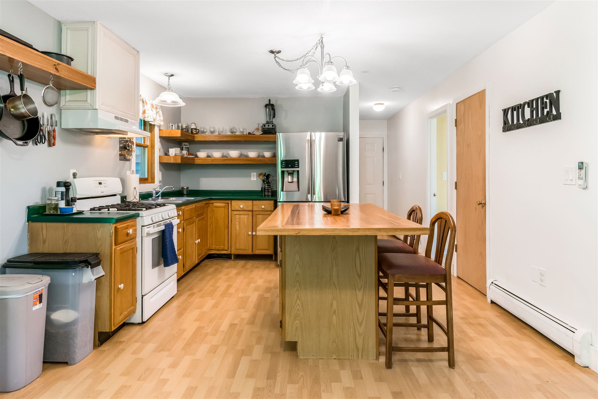 343 River Road Essex Junction, VT 05452 - Photo 7 of 33