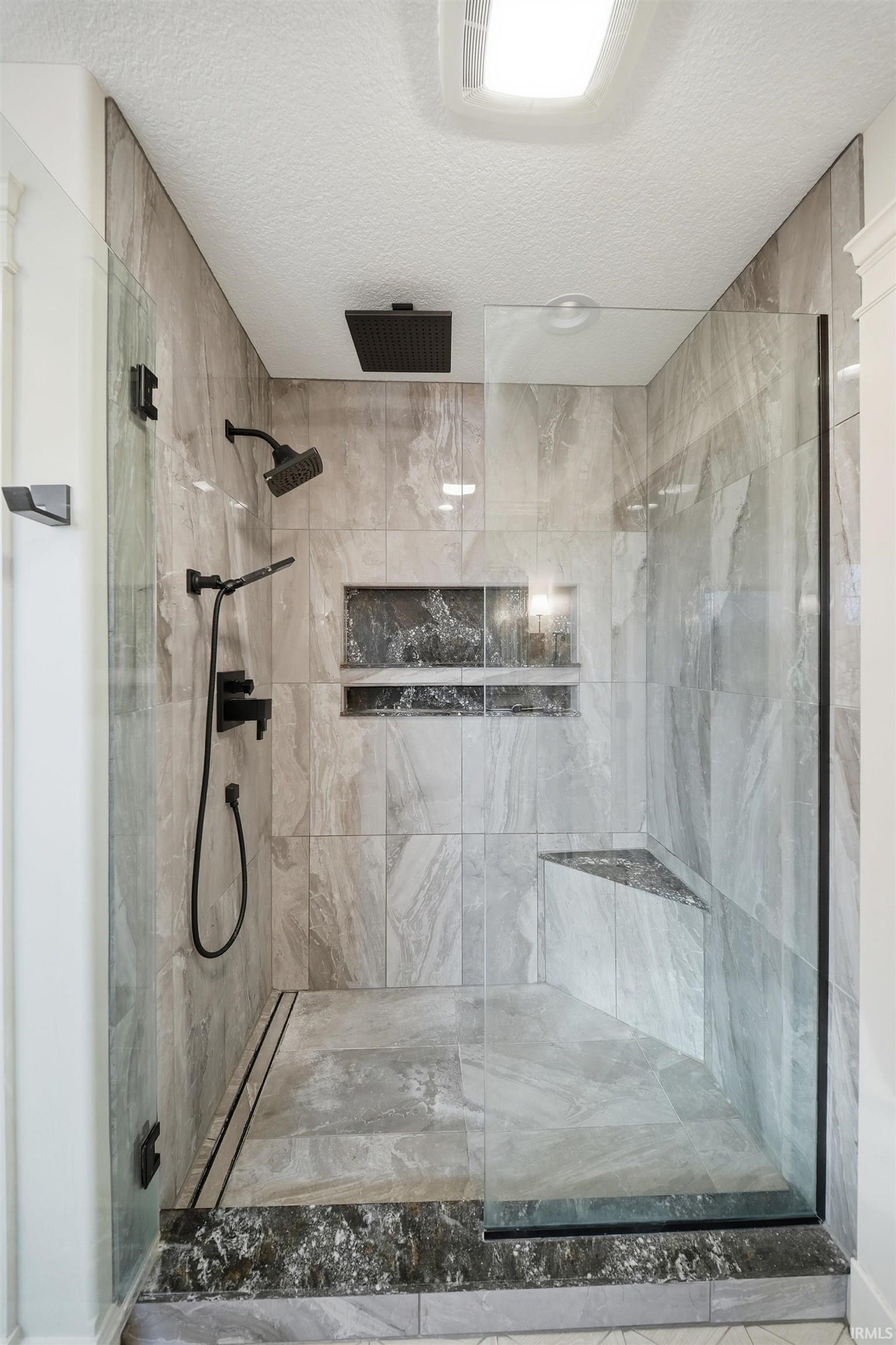 1801 Galapagos Court Fort Wayne, IN 46814 - Photo 4 of 36