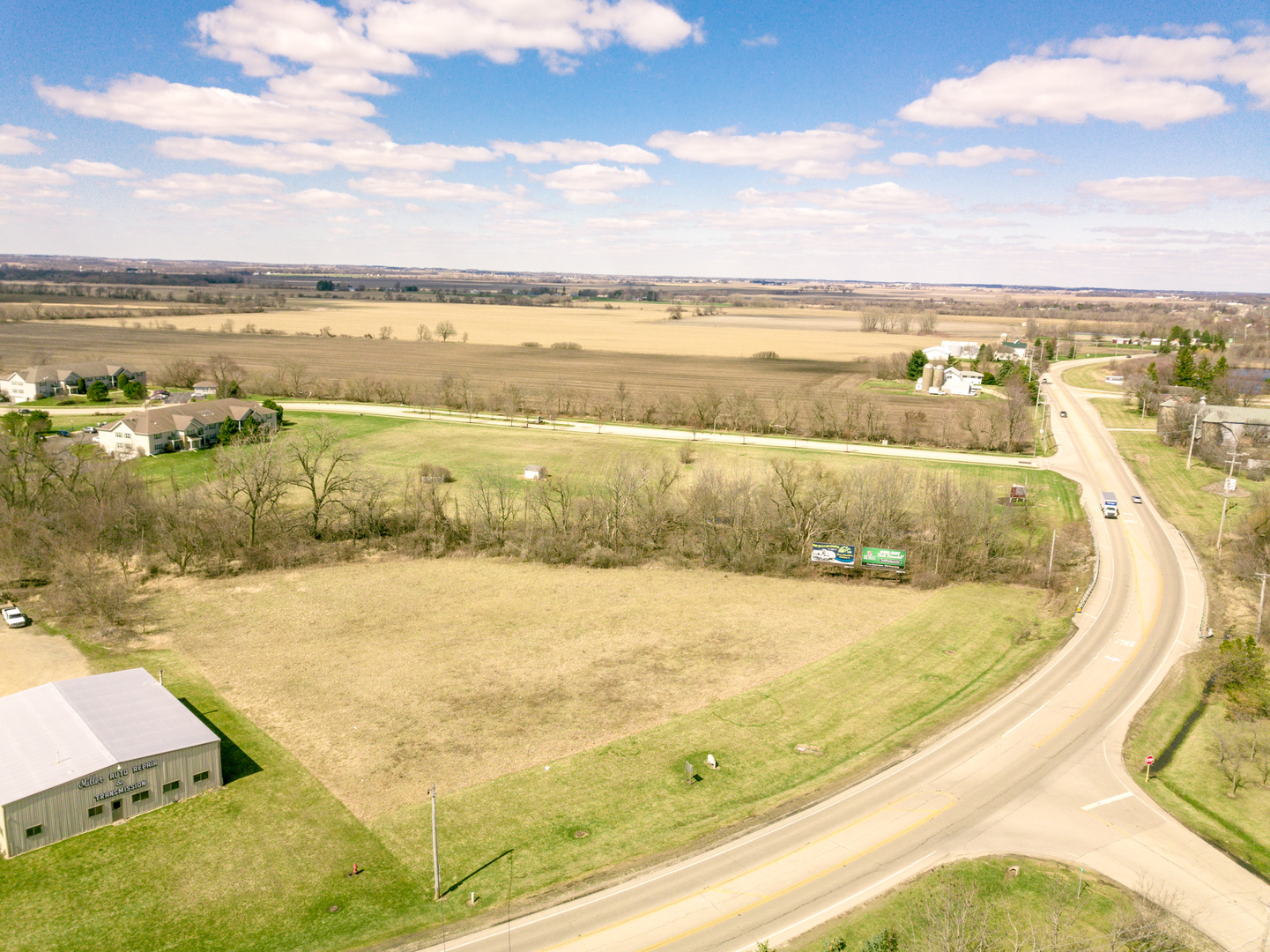 0 Route 14 Highway Harvard, IL 60033 - Photo 4 of 4 a view of an ocean and beach