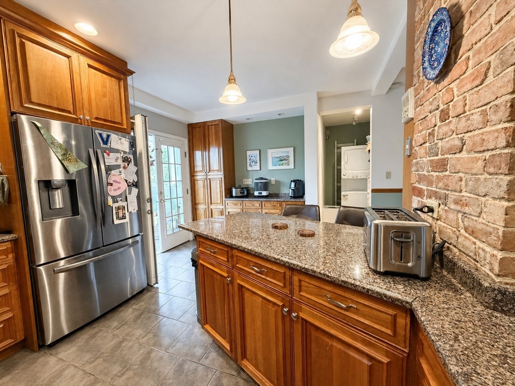 727 East 3rd Street, Unit 1 Boston, MA 02127 - Photo 7 of 21