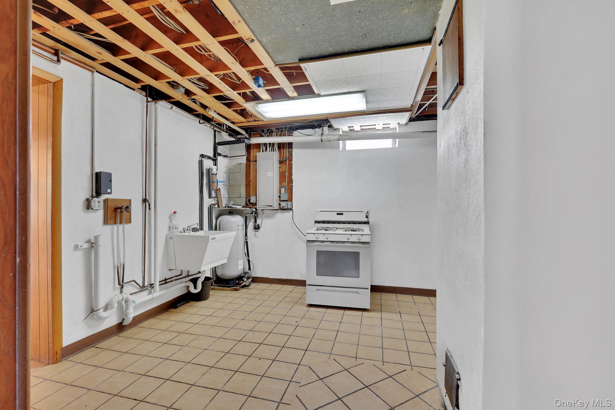 208 Shortcut Road Cochecton, NY 12726 - Photo 25 of 49 Gallery Image 25