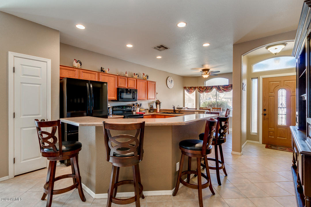 3461 South Sawmill Road Gilbert, AZ 85297 - Photo 10 of 27 09-Sawmill