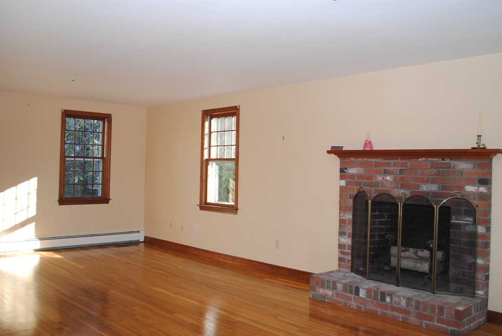 15 Myopia Road Quincy, MA 02170 - Photo 5 of 12 Gallery Image 5